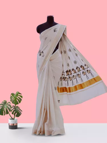 Pin by Anu Mahi on Sarees/blouses | Kerala saree blouse, Designer saree  blouse patterns, Indian saree blouses designs