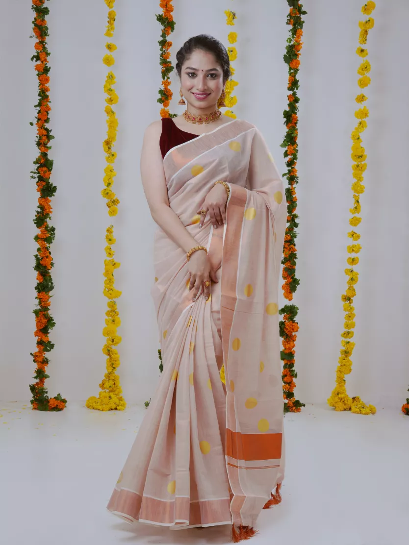 Gold Tissue Kasavu Saree With Zari Pallu And Borders at Soch