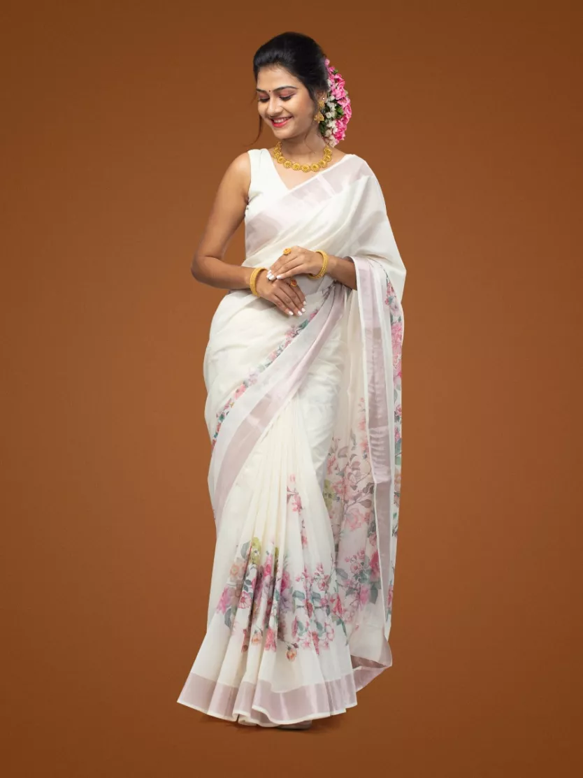 Anusree-Nair-in-a-red-set-saree-by-supriya-weavers-1-1068x1335 |  Fashionworldhub